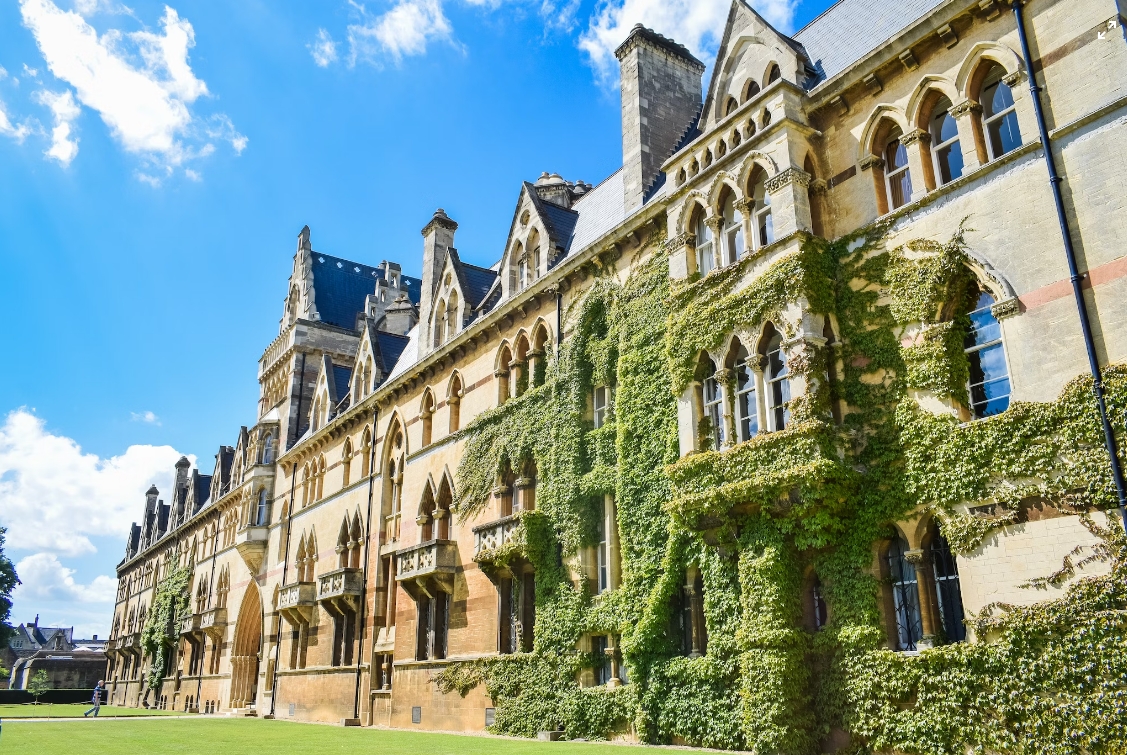 芬兰留学新政策：留学生找工作、拿绿卡更容易！