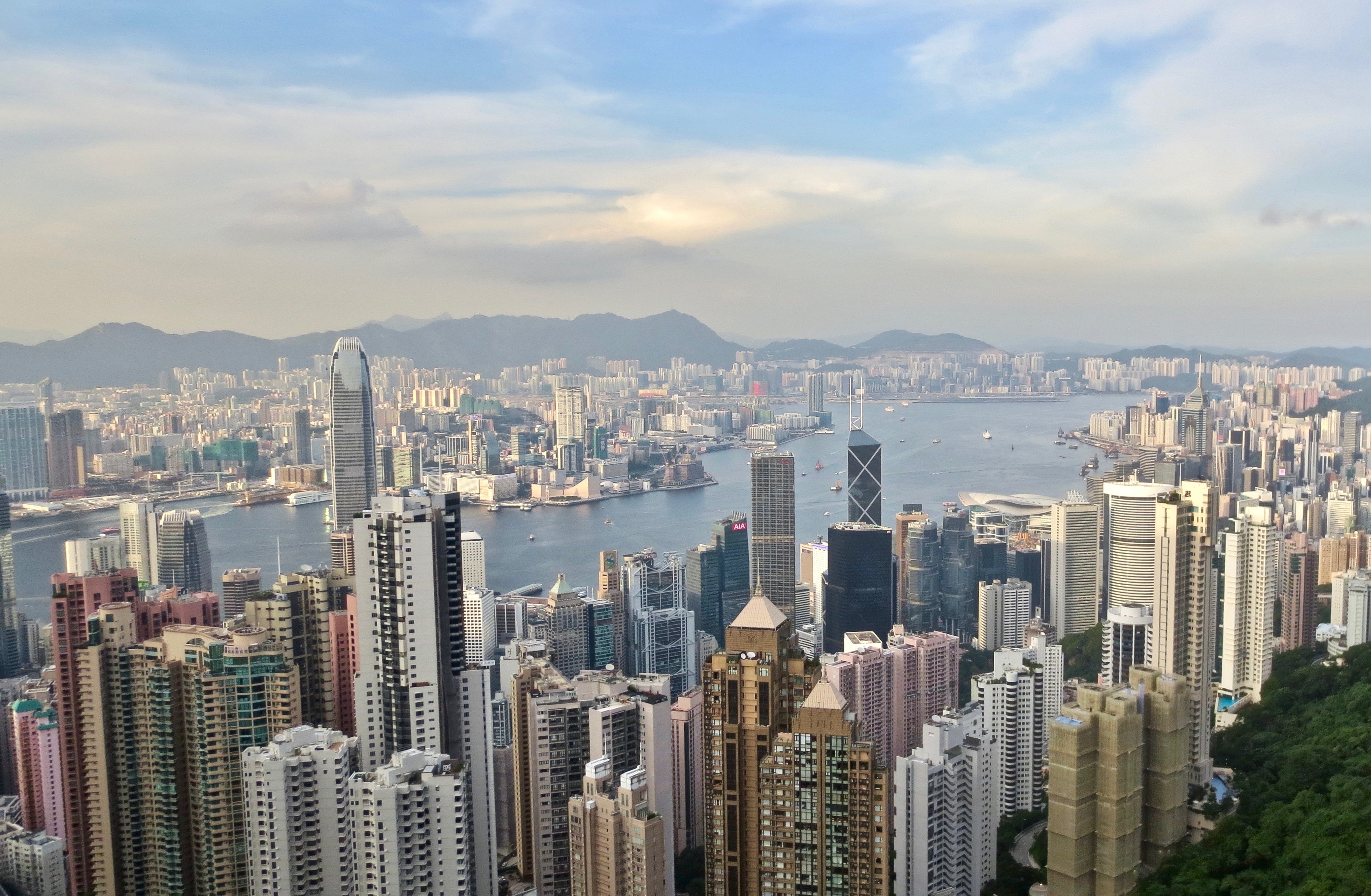香港投资移民进入黄金窗口期：规则清晰、路径明确，成为中产家庭新选择